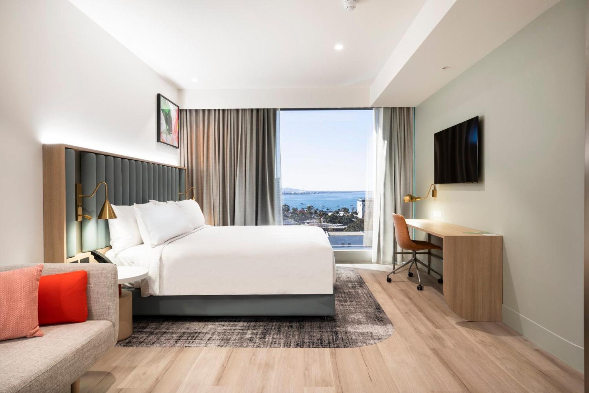 Holiday Inn & Suites Geelong By Ihg Exterior photo